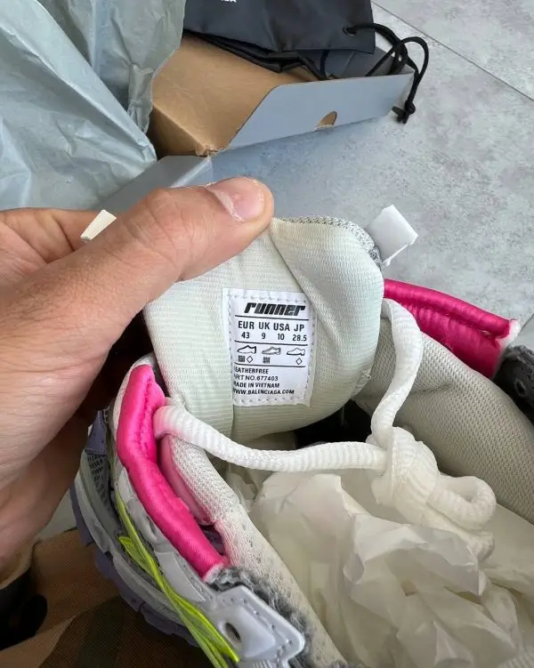 کتونی BALENCIAGA RUNNER هفت رنگ کد 5061