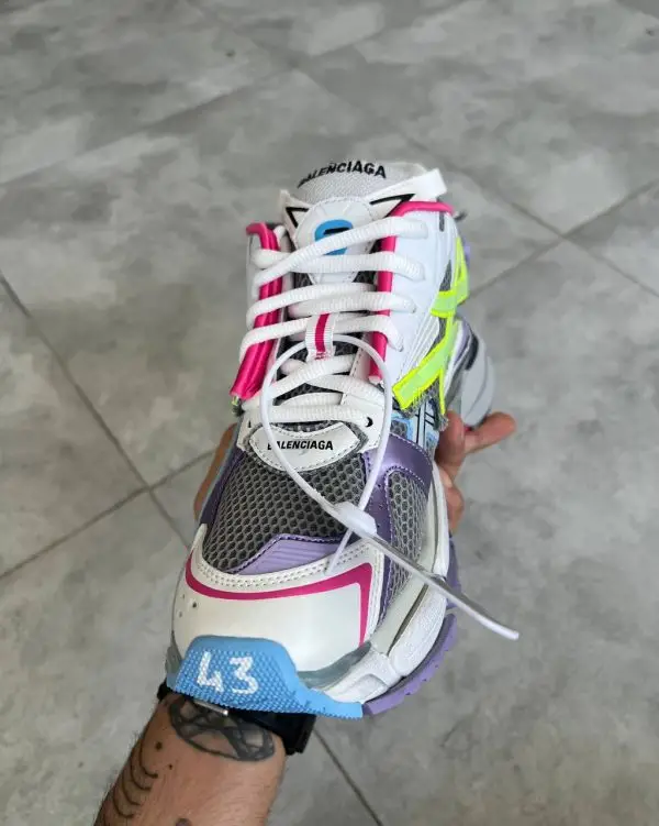 کتونی BALENCIAGA RUNNER هفت رنگ کد 5061