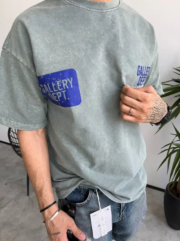 تیشرت سنگشور باکسی. GALLERY dept رنگ سبز کد 5302