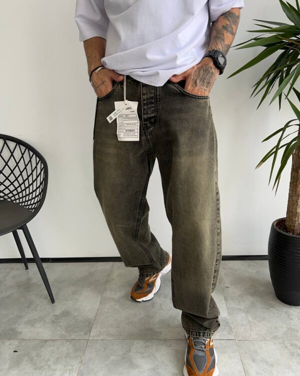 شلوار مردانه Vetements مناسب استایل خیابانی
