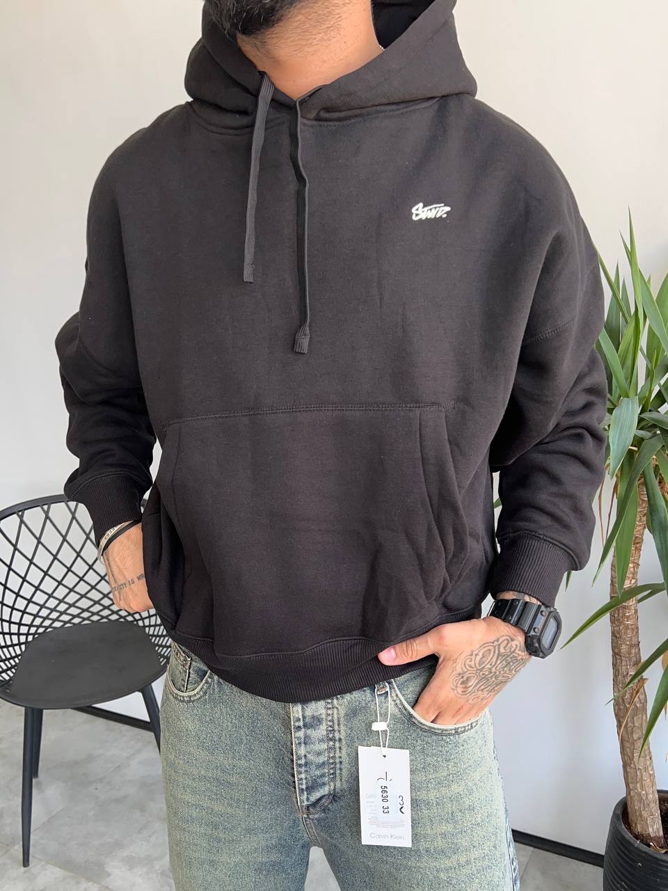 photo_2025-10-01_14-37-27 هودی رنگ مشکی کد 5738