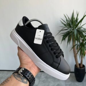 کتونی کف تخت PULL&BEAR رنگ مشکی زیره سفید کد 5910